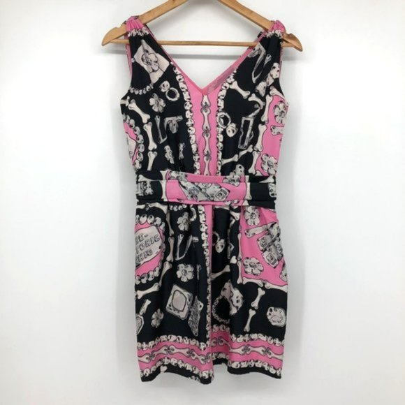 MOSCHINO Black and Pink V Neck Bones Prehistoric Print Silk Dress Cheap and Chic - Picture 3 of 7